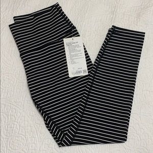 NWT Lululemon Wunder Under HR Parallel Stripe 25”